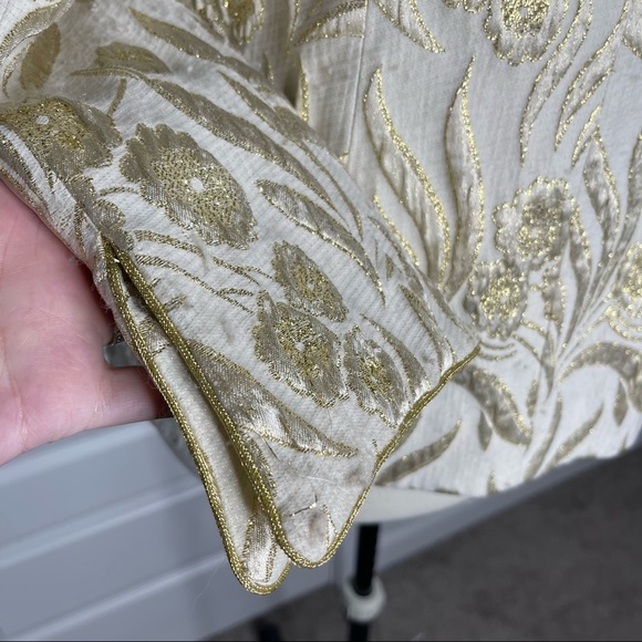 LILY & TAYLOR gold and cream long sleeve jacket * - Picture 11 of 11
